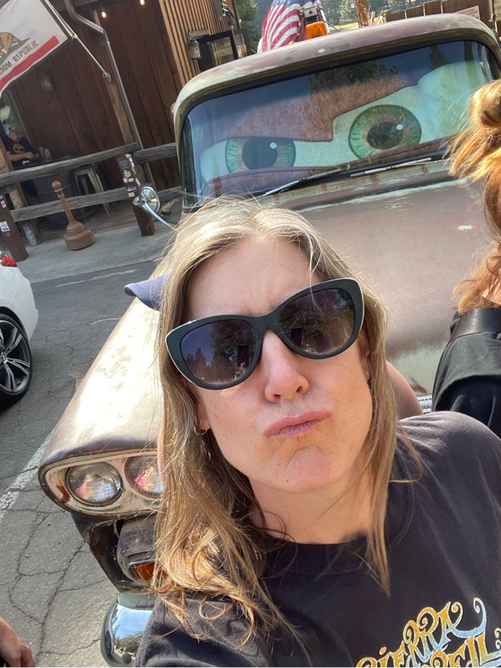 Meet your Posher, Meaghan
